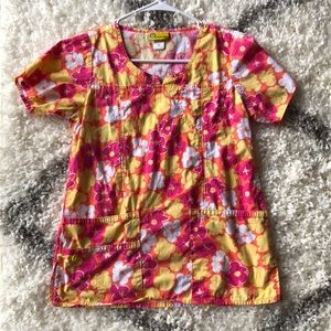 wonderwink scrub top